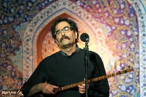 آواز ماندگار؛ آوازخوانی شهرام ناظری در محفل خصوصی تولد استاد محمد رضا شجریان