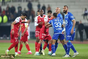 مسیر قهرمانی استقلال هموار تر است یا پرسپولیس؟