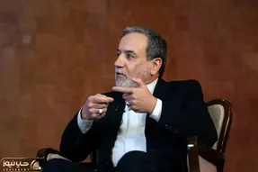 تکذیب خبر رسانه آمریکایی در مورد جلسه عراقچی با رسانه‌ها