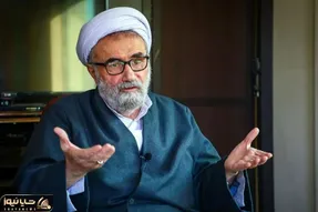 انتقاد صریح مسیح مهاجری از حضور کاظم صدیقی در تریبون نماز جمعه