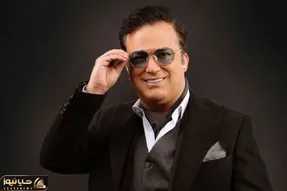 آواز پرهیاهو؛ حامد آهنگی تو کنسرت خواننده این ور آبی خوند دلم مثل یه جعبه است