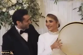 آواز شاد؛ روزبه معینی ازدواج کرده عروس جلو حیایی ساز میزنه گل و سکه نقل و نبات میخونه
