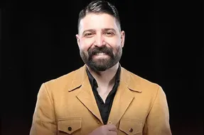 آواز احساسی,؛ آهنگ جدیدی حمید هیراد؛ اما بدون خودش به نام 