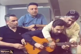 آواز احساسی؛ تا حالا دیدی چهار نفر با یه گیتار بزنن و بخونن؟ این خانواده کوه استعدادن
