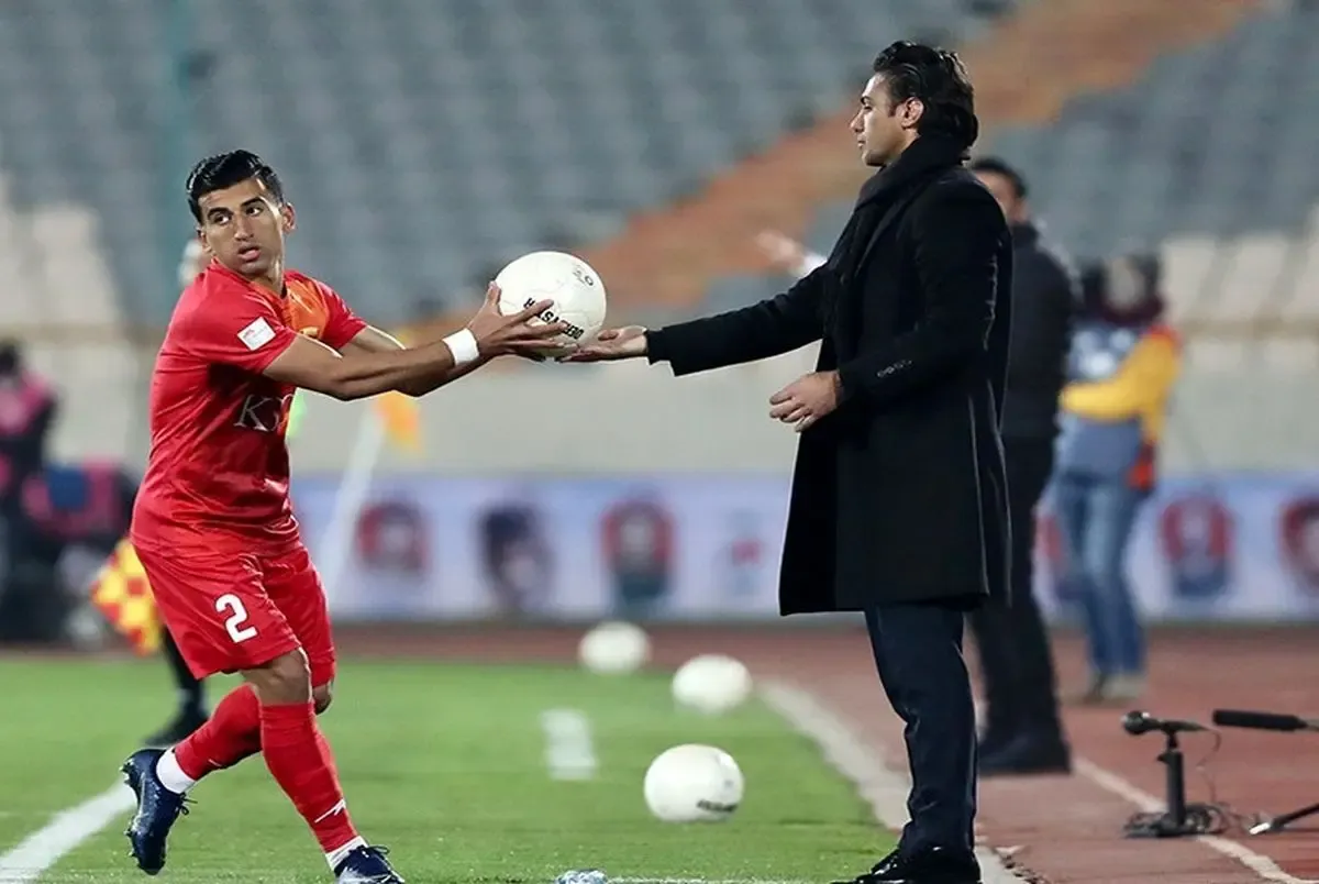 فرهاد مجیدی به خواسته اش رسید؛ شاه ماهی آبی پوش شد!