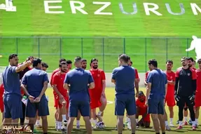مربی آلمانی پرسپولیس وارد تهران شد