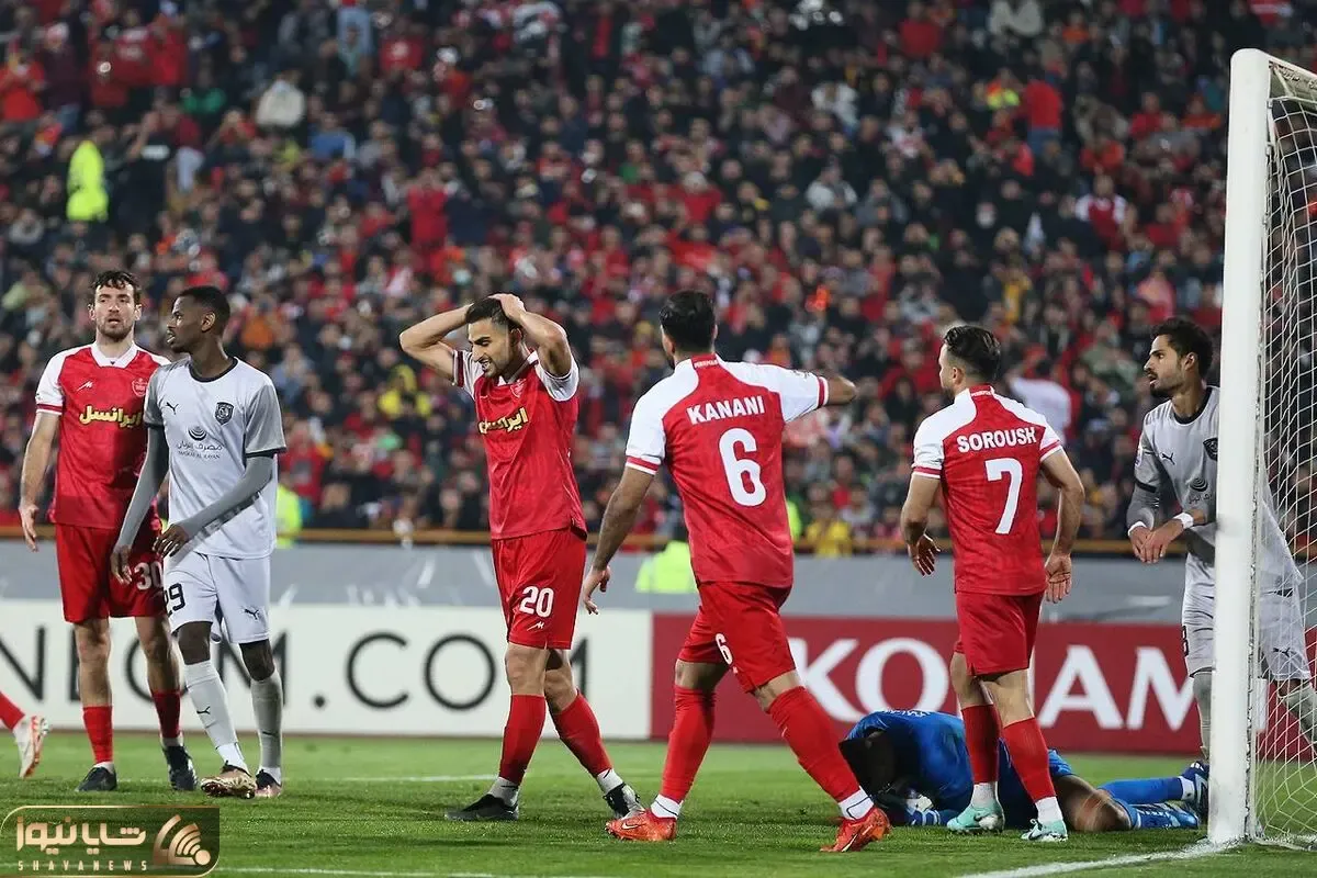 (عکس) تیکه سنگین باشگاه استقلال به باخت پرسپولیس!