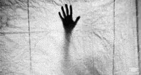 زنی که به خاطر مهاجرت روی شوهرش اسید ریخت