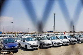 قیمت خودرو امروز ۲۰ مرداد ۱۴۰۴؛ بازار پرالتهاب با موج گرانی و افت‌وخیز شدید