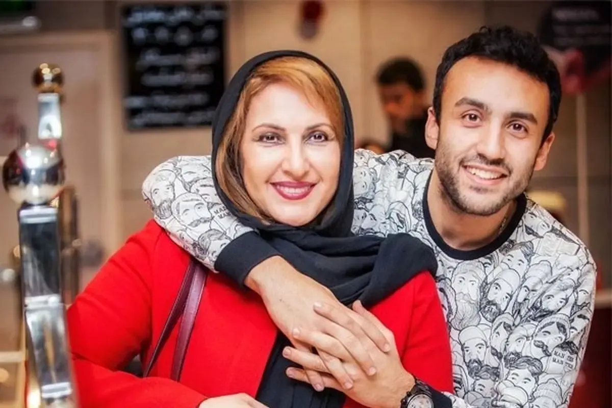 تیپی دیده نشده از فاطمه گودرزی در بیابان