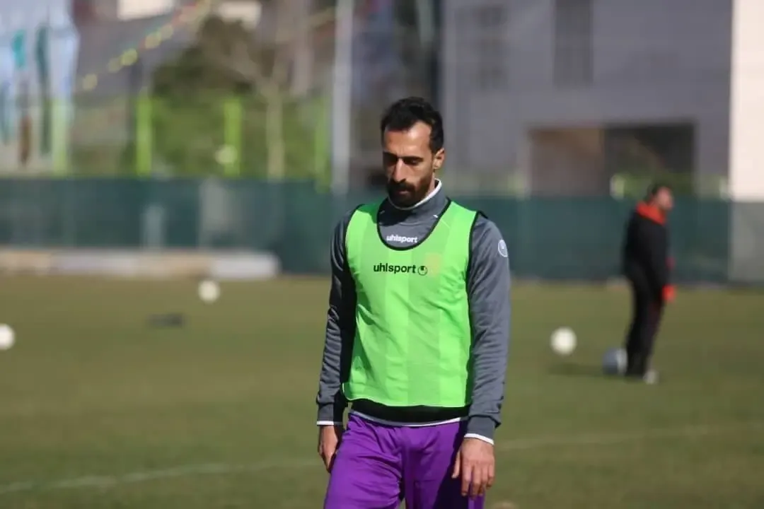 هشدار پرسپولیسی‌ها به خرید جنجالی استقلال؛ سرنوشت این استقلالی را ببین!
