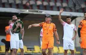 پورعلی گنجی مترجم پرسپولیس شد!