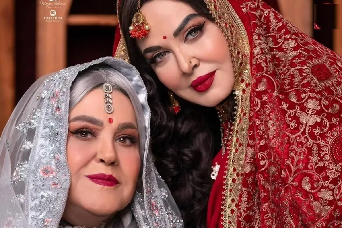 استایل کیوت بهاره رهنما و مادرش برای هالووین با اکسسوری های خاص سر  و صدا کرد
