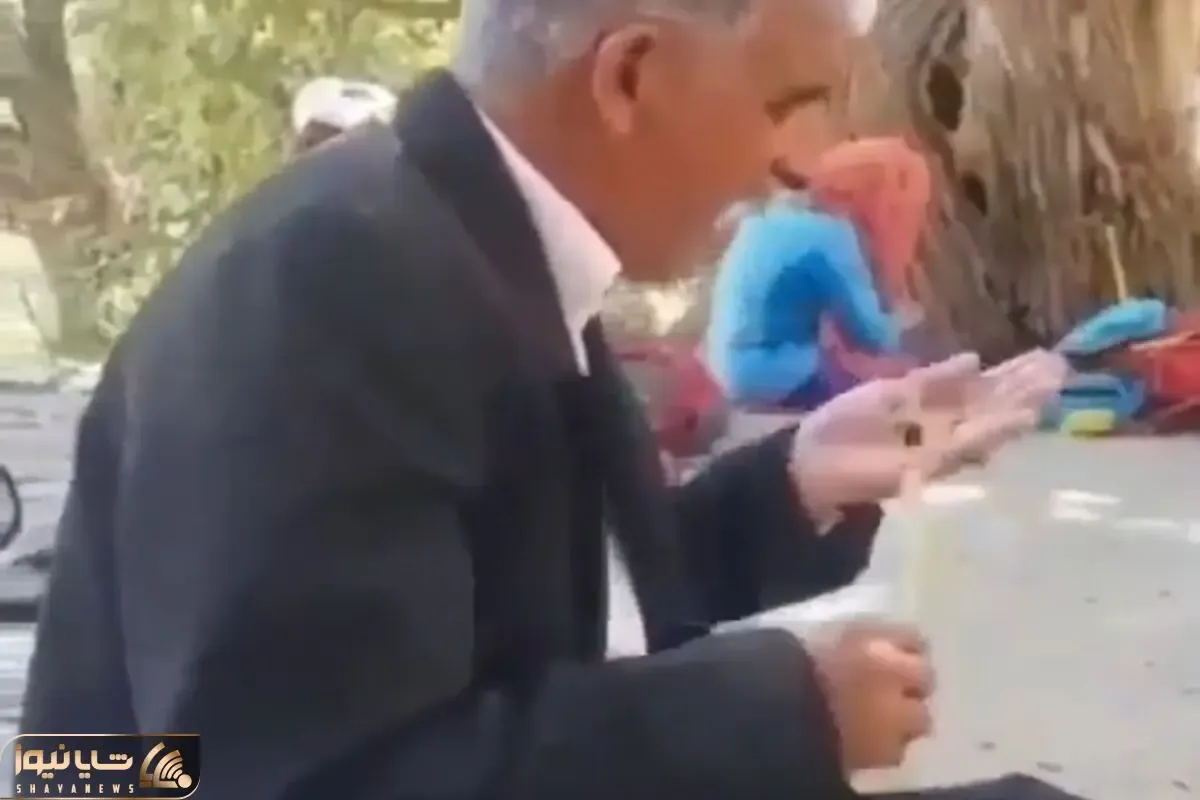 آواز شاد؛ پیرمرد سبیل چخماقی با یه تیکه چوب آهنگ لری زد چشای همه گرد شد چخبره اونجا
