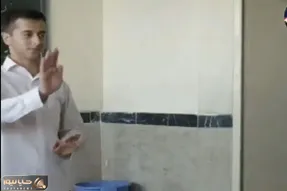 آواز شاد؛ پسرا سر کلاس میرقصن معلم از راه میرسه گوش بچه رو چنان میکشه پرت میکنه بیرون