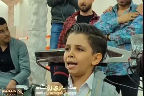 آواز احساسی؛ پسر سقزی به یاد مهدی قپلانتو چه سوزناک آهنگ هاورییان رو میخونه!