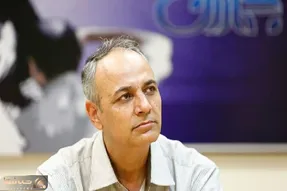 زیدآبادی: اصولگرایان مثل مادرشوهراند هم میگویند پزشکیان نالایق است و هم نمیگذارند برود