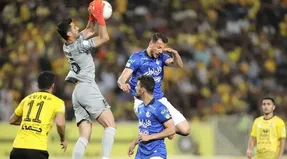 کری‌ استقلالی سابق با رنگ قرمز؛  چشمک به پرسپولیس؟!