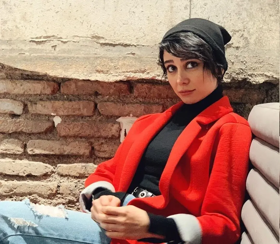 (عکس) تصویری عجیب از الناز حبیبی با تیپ مردانه!