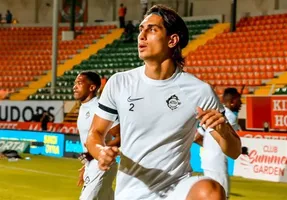 سقوط به دسته پایین محمد نادری را به استقلال برمی گرداند؟
