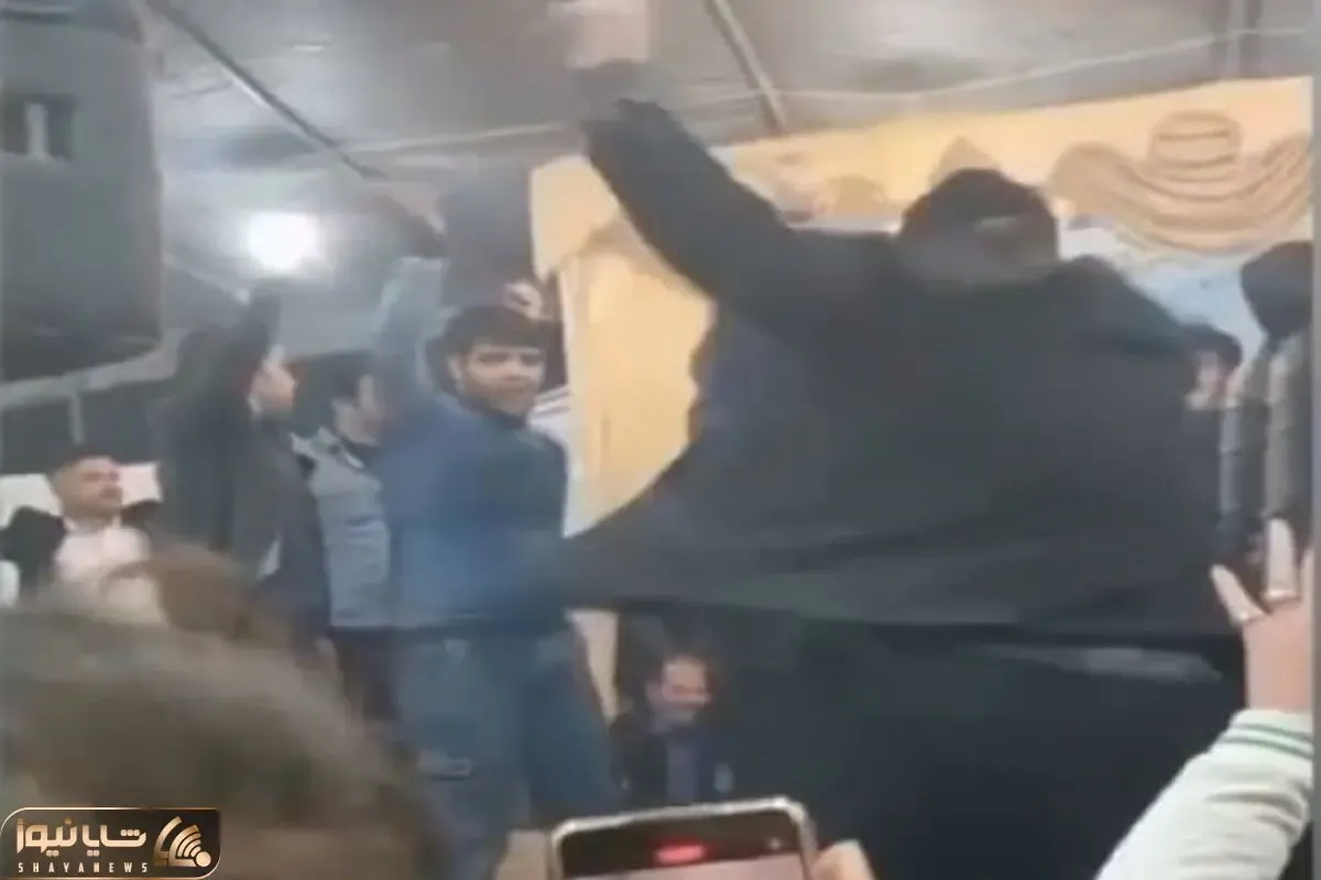 آواز شاد؛ این آقا با این هیکل باید بره چک پاس کنه ولی ببین چه گرد و خاکی کرده با اهنگ