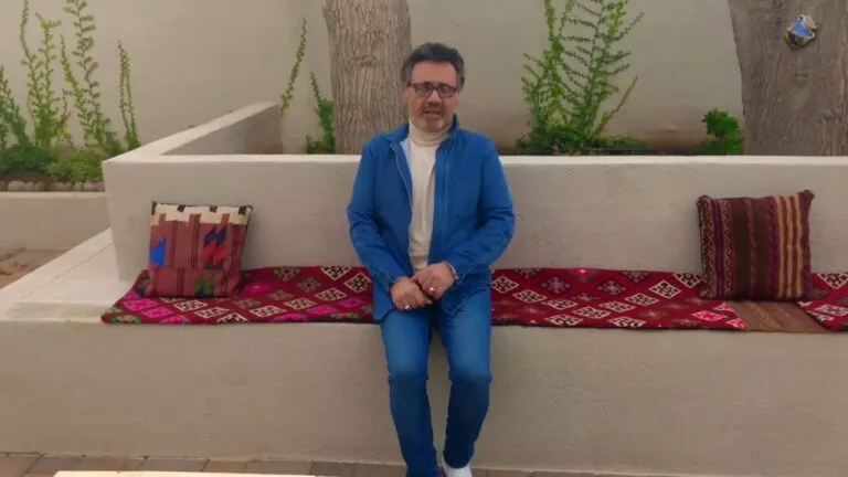معین