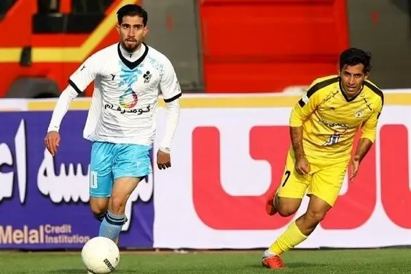 درخواست رسمی پرسپولیس برای جذب مهاجم آبی ها ارسال شد