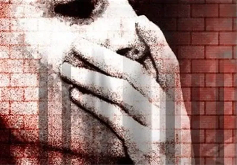 17 ساله بودم که با عشق پنهانی از صاحبکارم بچه دار شدم