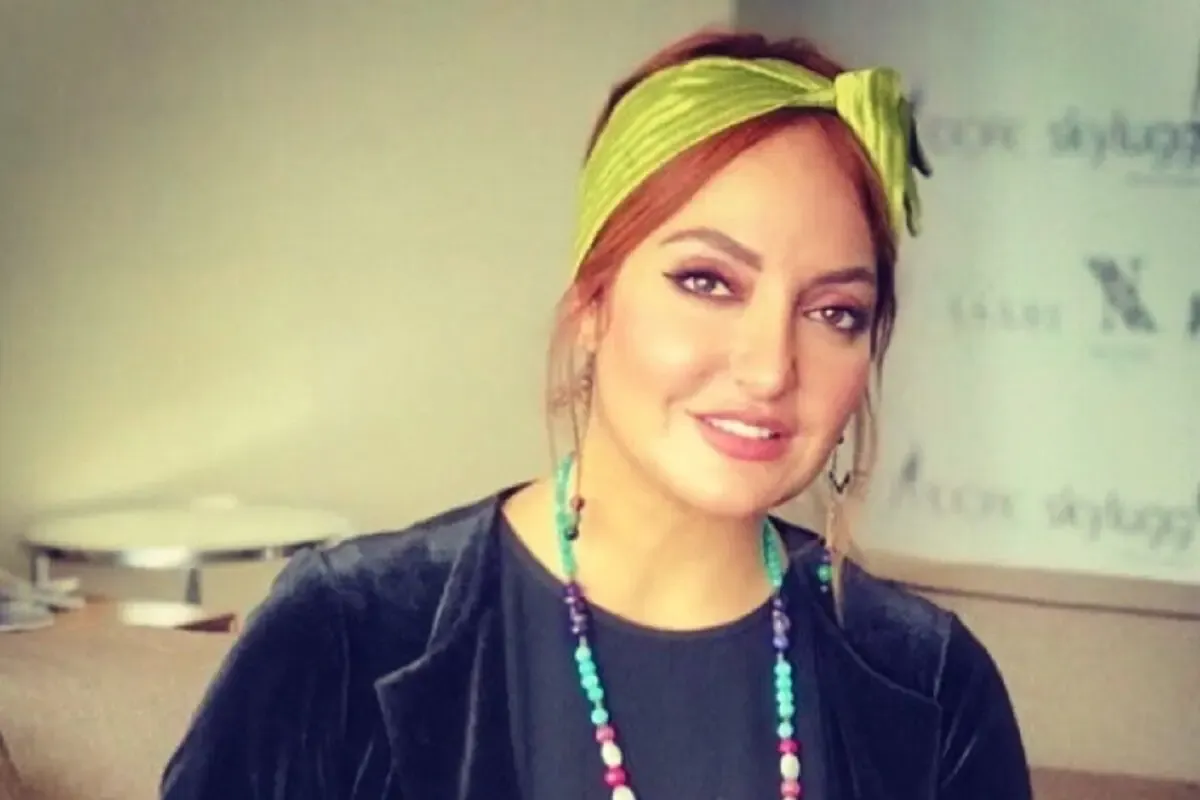 مهناز افشار در استادیوم آزادی + عکس