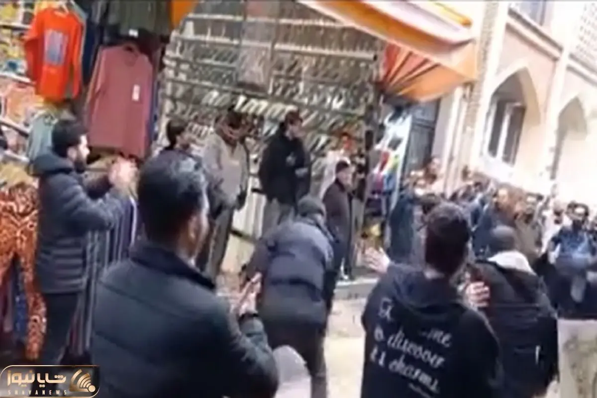 آواز خیابانی؛ اکیپه دارن تو بازار میرقصن از پشت خیلی ضایعن ولی خروجی نشون دادن معرکه