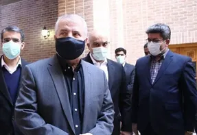 حضور پروین و کریمی در بیمارستان برای پیگیری وضعیت انصاریان