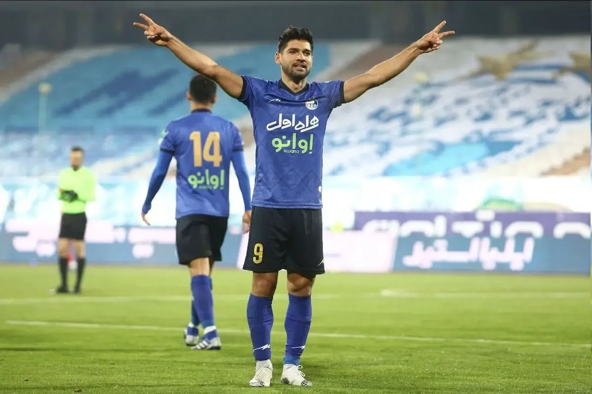 ملی پوش از استقلال جدا نخواهد شد