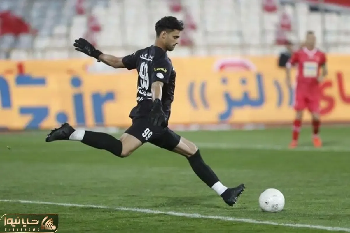 مدیران پرسپولیس به دنبال توافق نهایی با یک گلر