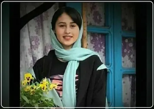 (عکس) آگهی ترحیم رومینا اشرفی دختر ۱۳ تالشی؛ نام پدر در صدر اعلامیه ترحیم!
