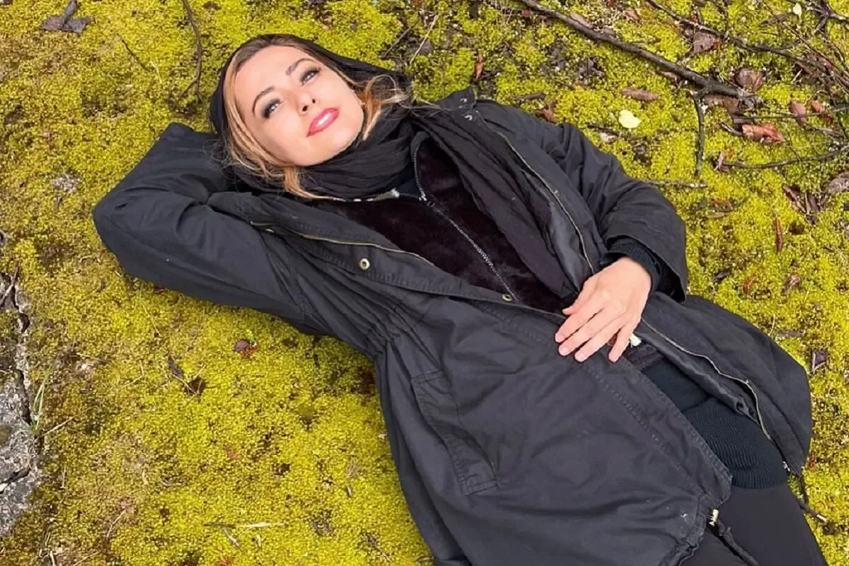 عکس نفسیه روشن با ساپورت براق و موهای چتری!