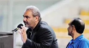 سوتی جواد خیابانی در بازی گوا پرسپولیس
