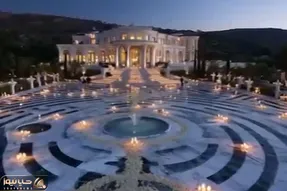 معماری خلاقانه؛ کاخ ساختن رودخونه وسطش رد میشه جلال و جبروتش پیچ و مهره فکتو شل میکنه