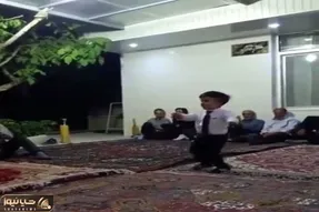 آواز شاد؛ پسر ریزه با رقصش یه مجلس گردونی کرد انگار روح بزرگ خاندان تو جونش حلول کرده