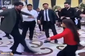 رقص محلی؛ رقص هماهنگ پدر دختری که چشام گرد شد از حرکت سریع پاهاشون واقعا دستخوش