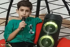 آواز احساسی؛ پسربچه رو هنوز از شیر نگرفته جوری عاشقانه برا عشق آینده اش خوند کف میکنی