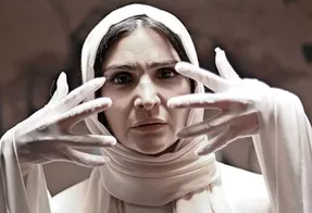 قسمت چهارم سریال آنها؛ عروسک جهنمی و مفت!