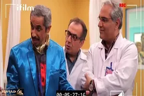 سکانس خندان/جواد رضویان لهجه قمی و ژاپنی ترکیب کرده مدیری مرده از خنده