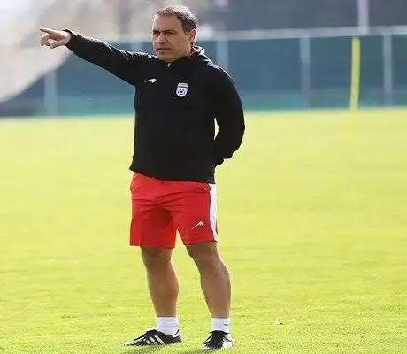 محبوب پرسپولیسی ها منتظر پاسخ گل محمدی!