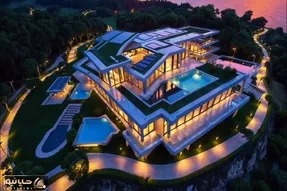 معماری خلاقانه؛ ویلای اعیونی درندشت ساخته با پله اعیونی هر طبقه استخر و پارکینگ داره