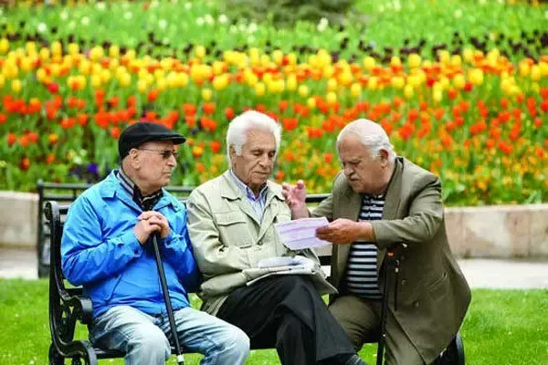 زمان دقیق واریز عیدی بازنشستگان + مبلغ عیدی ۱۴۰۰ بازنشستگان