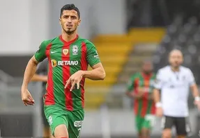 15 میلیارد؛ رقم باورنکردنی انتقال علیپور به پرسپولیس!