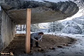 معماری خلاقانه؛ زیر صخره ی سایه بونی یه خونه سنگی ساخت تو زمستون گرم تو تابستون خنک