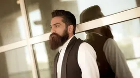 دسته گل خاص علی زند وکیلی برای عشقش + عکس