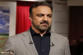 گاف عجیب گوینده خبر در پخش اخبار نیمروزی