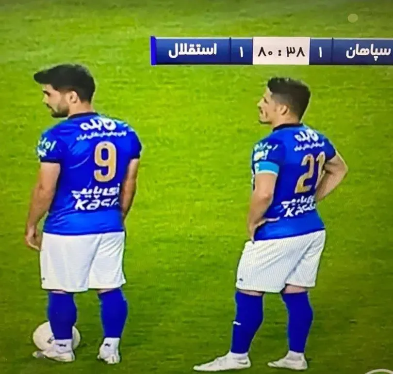 (عکس) پایان جنجال درگیری وریا غفوری و حسینی بر سر کاپیتانی